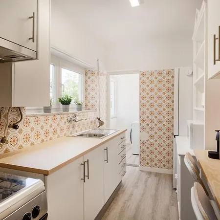 - Your Family Escape Apartamento